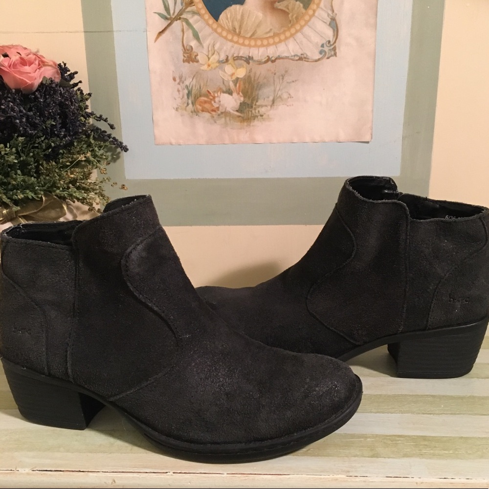 b.o.c. Born Concepts Black Suede Ankle Booties